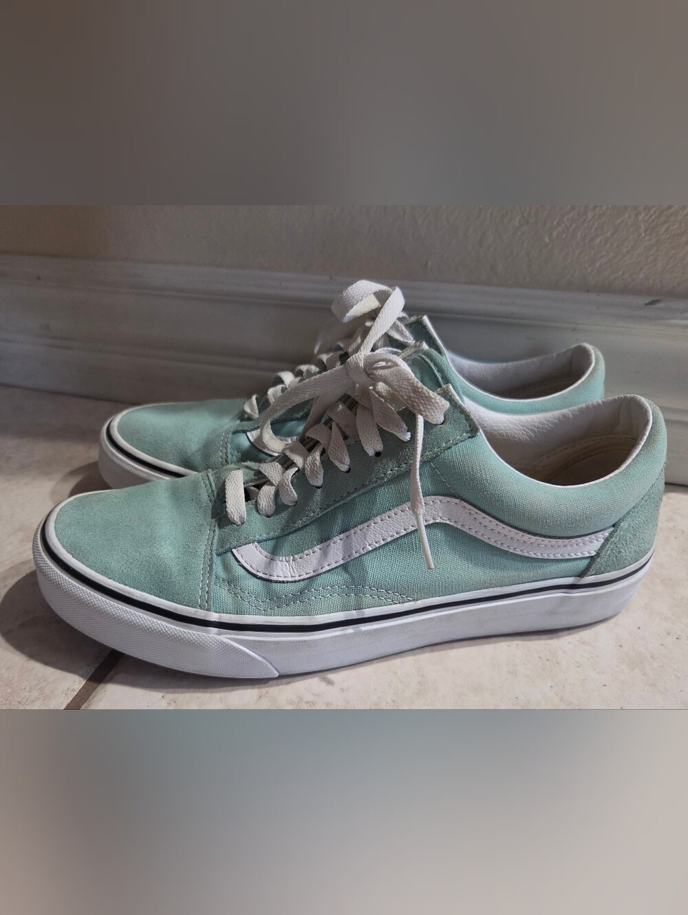 Classic Vans Light Teal Skate Shoe - White Stripe